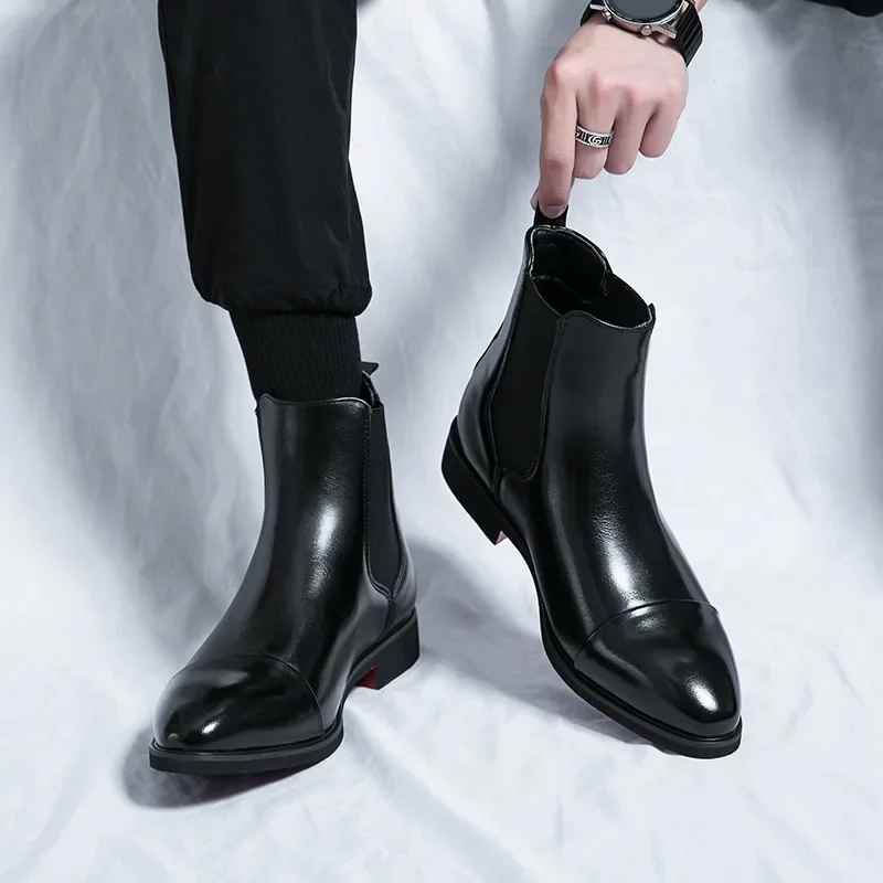 The Hawthorne Chelsea Boots